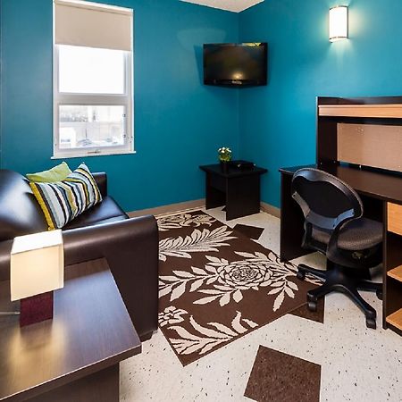Uwinnipeg Downtown Hostel Esterno foto